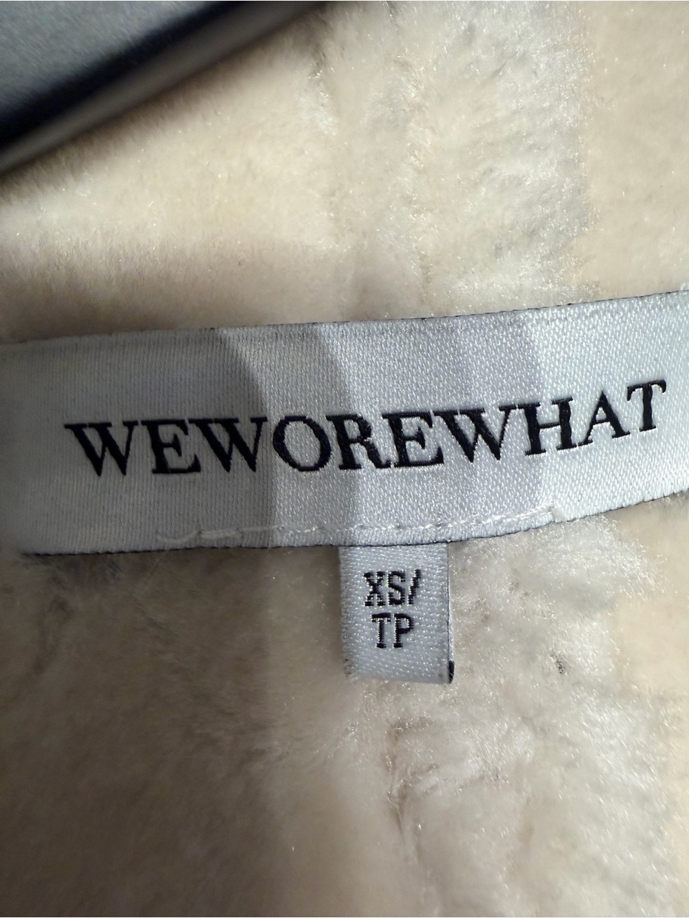 WeWoreWhat Faux Fur
Trench Coat size xs - Picture 6 of 7